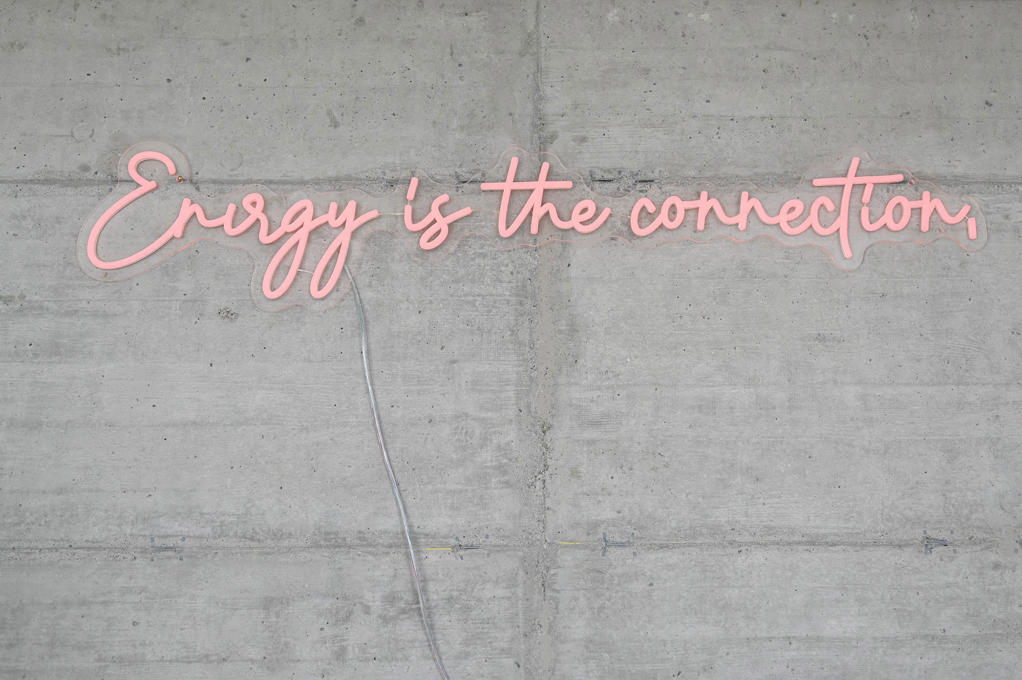 Bewegte Formen und visuelle Energiebahnen – Serie Energy is the connection von Kathrina Looser