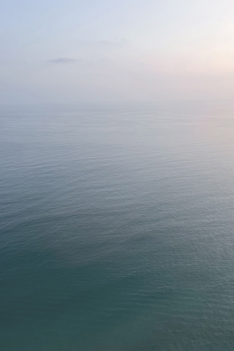 Doppelseite Inspiration mit Text und Fotografie aus Rosarot – Klarheit im Gefühlschaos