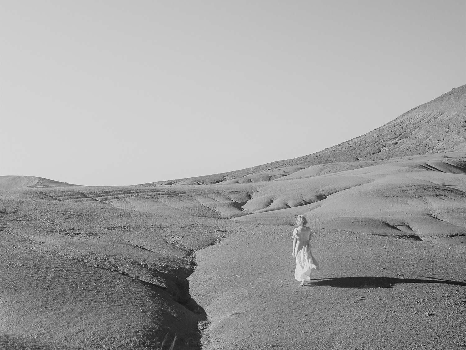 Vorschau zum Projekt: Unfold Between – Presence Becomes Form von Kathrina Looser